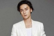 娱乐圈吃瓜男明星是谁啊,揭秘那些被热议的男星幕后故事